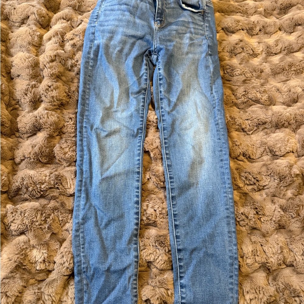 American Eagle Outfitters Light Blue Skinny Jeans